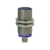 Telemecanique Индуктивен сензор XS5 M30, L73mm, brass, Sn10mm, 24..240VAC/DC, 1/2"
