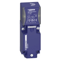 Telemecanique Индуктивен сензор XS8 40x40x117, PBT, Sn=40mm, 24-240V AC/DC